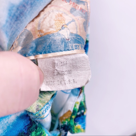 VINTAGE Paradise of the Pacific by Frank Hawaiian Button Down Shirt Size M - Picture 8 of 8